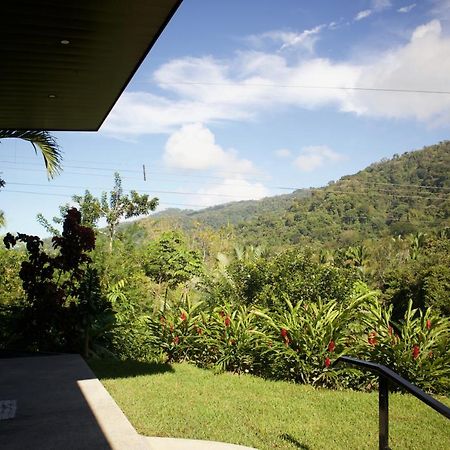 Jungle Home With King Beds -5 Minutes From The Beach อูวีตา ภายนอก รูปภาพ